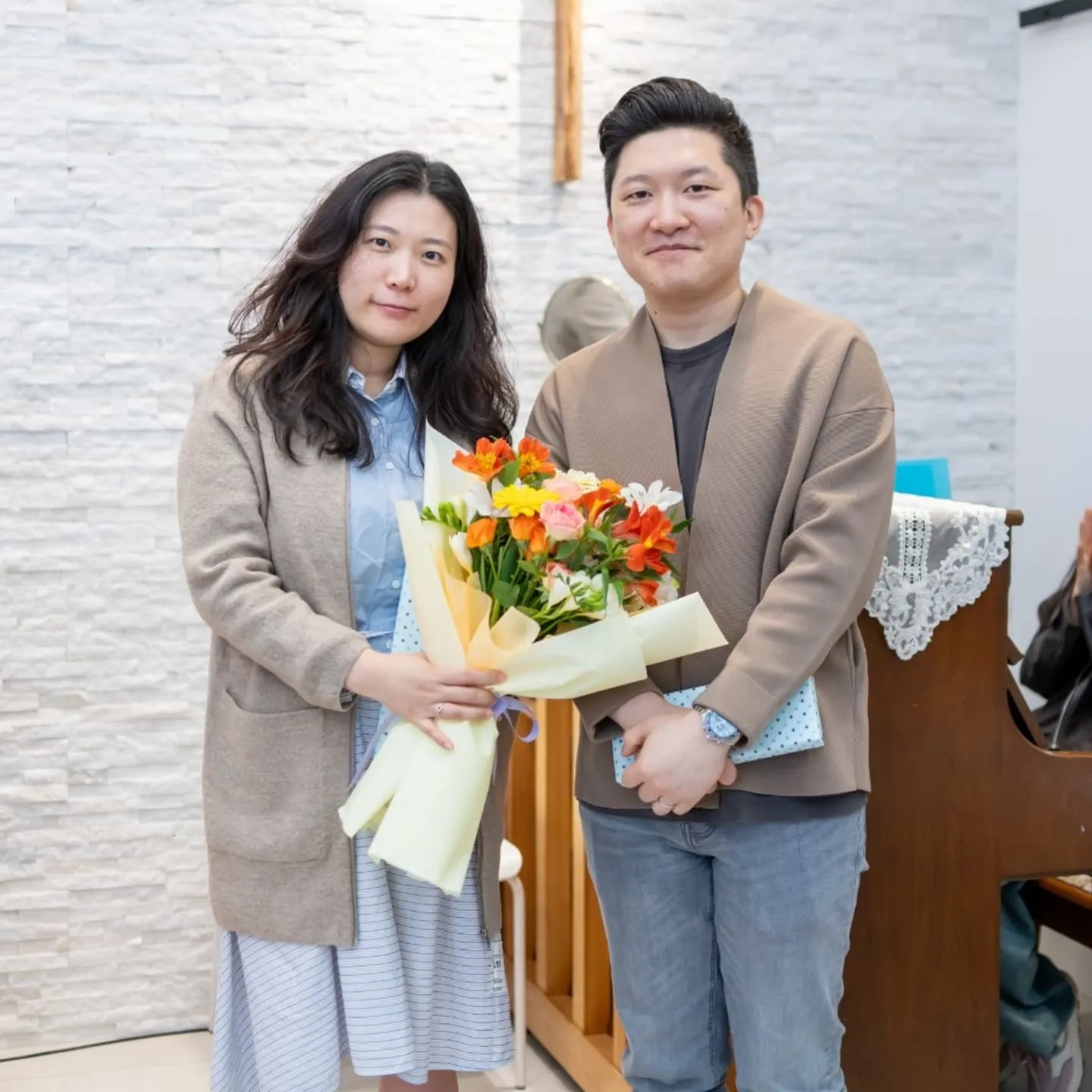 홍민호, 윤선예 성도 허입식